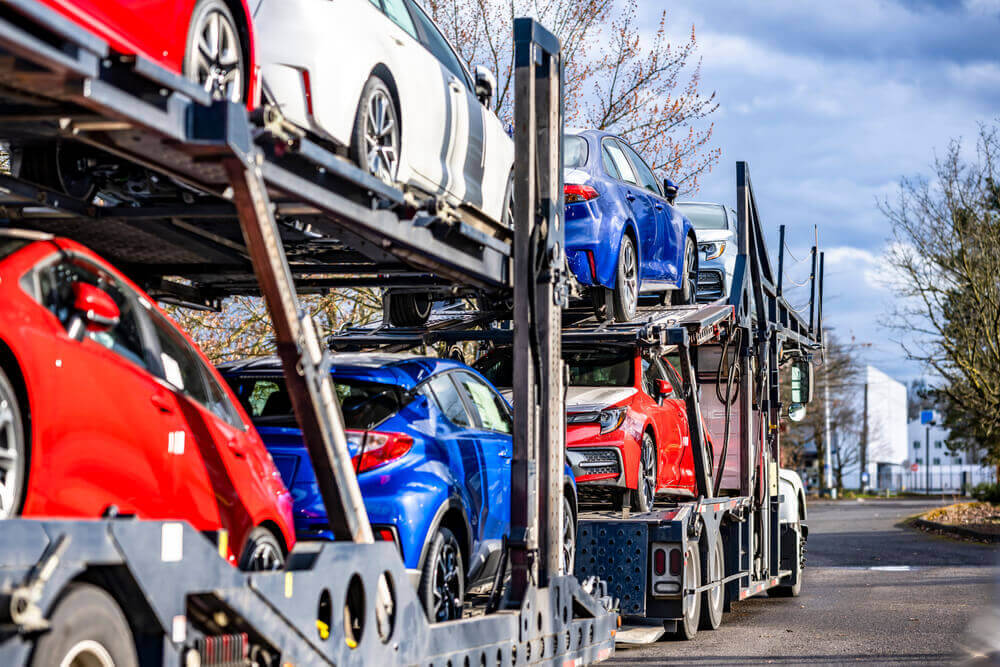 Enclosed Auto Transport Carriers